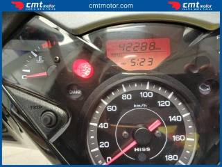 HONDA SH 300 i usata 4