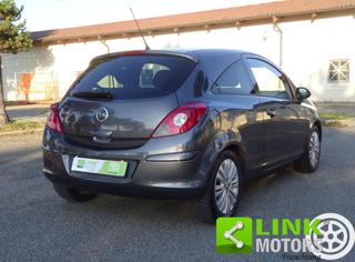 OPEL Corsa usata, con ESP