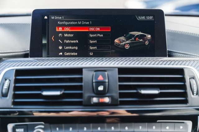 BMW M3 usata, con Bluetooth