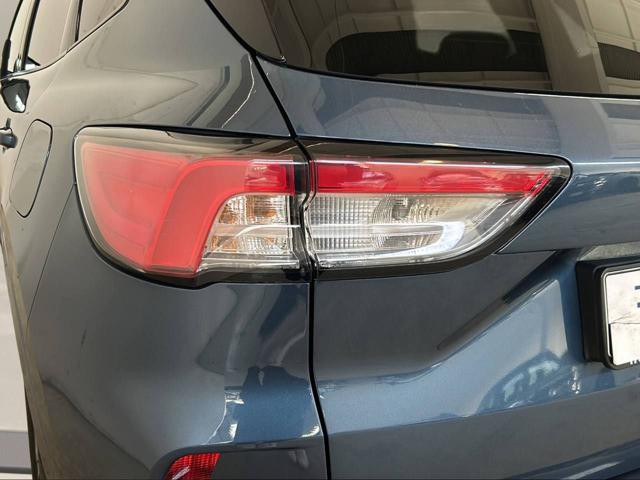 FORD Kuga usata, con Bracciolo
