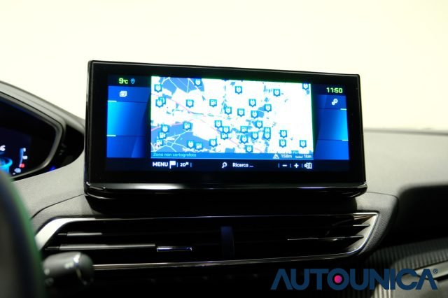 PEUGEOT 3008 usata, con Autoradio digitale