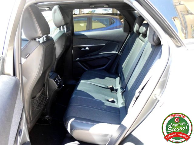 PEUGEOT 3008 usata, con Climatizzatore