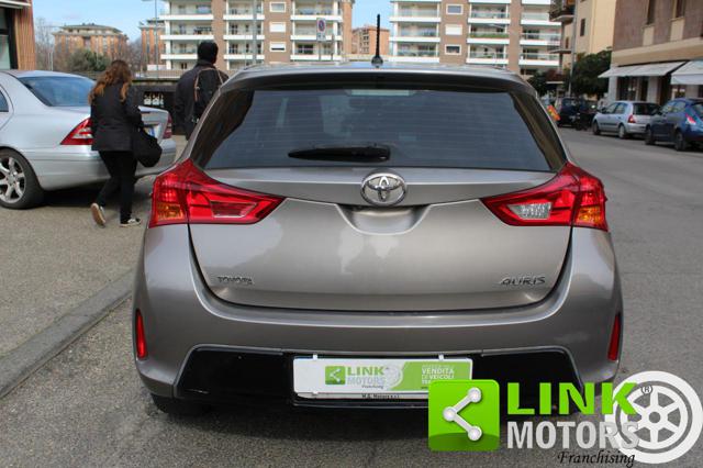TOYOTA Auris usata, con Airbag Passeggero