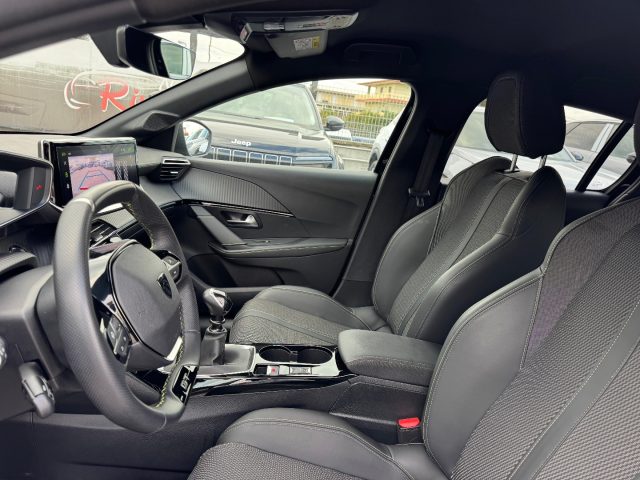 PEUGEOT 208 usata, con Controllo automatico clima