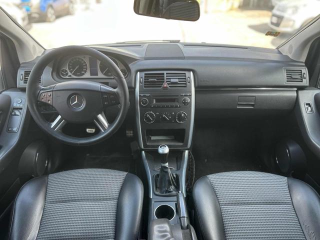 MERCEDES-BENZ B 180 usata, con Controllo trazione