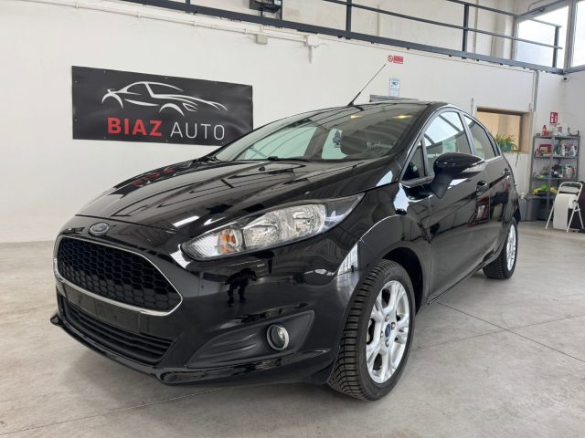 FORD Fiesta usata, con ABS