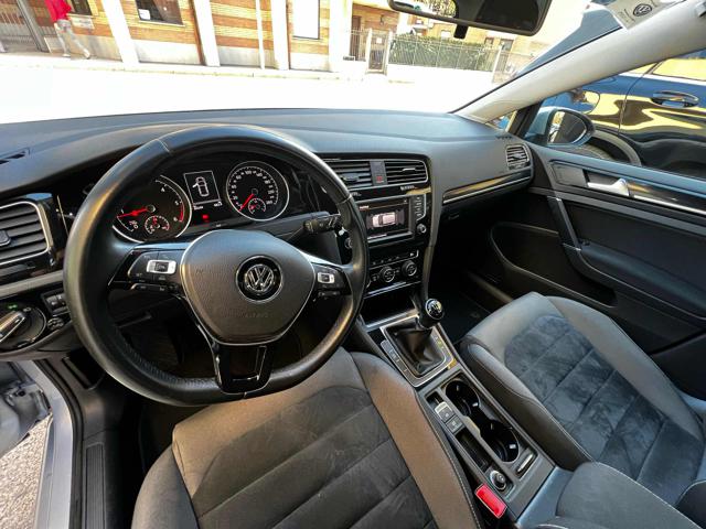 VOLKSWAGEN Golf usata, con Controllo trazione