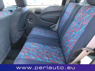 DAIHATSU Terios usata 8