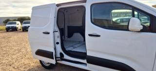 OPEL Combo usata, con Autoradio