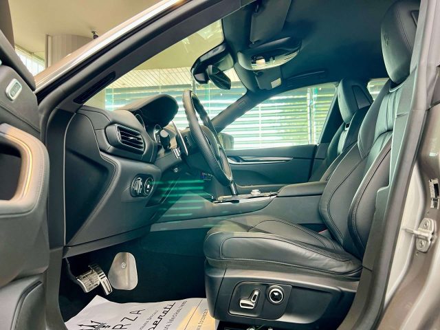 MASERATI Levante usata, con Sedili riscaldati