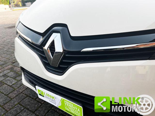 RENAULT Clio usata, con USB