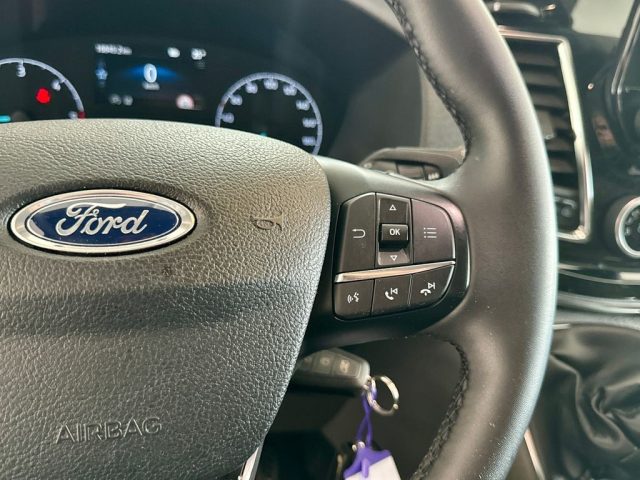FORD Tourneo Custom usata, con Autoradio digitale