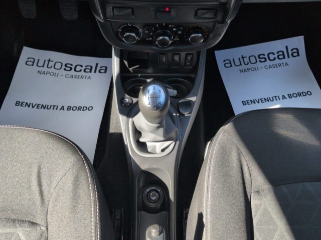 DACIA Duster usata, con Touch screen