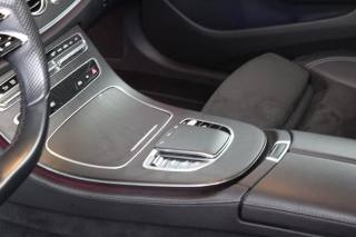 MERCEDES-BENZ E 220 usata, con Chiusura centralizzata