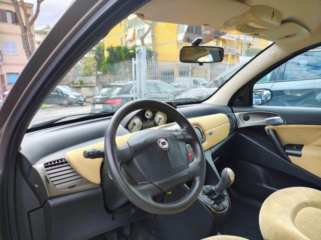 LANCIA Ypsilon usata, con Boardcomputer