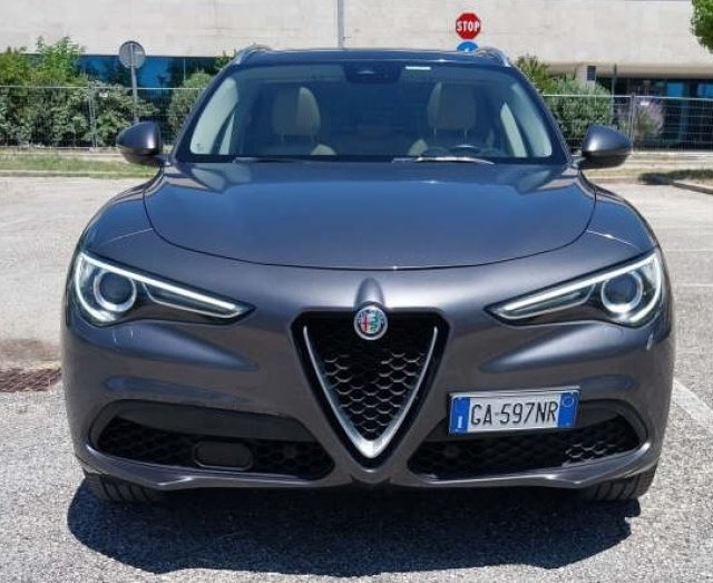 ALFA ROMEO Stelvio usata, con Sistema di navigazione