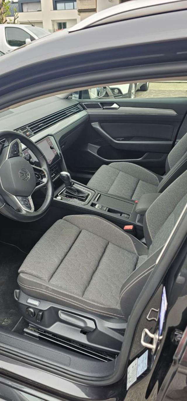 VOLKSWAGEN Passat Variant usata, con Controllo trazione