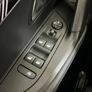 PEUGEOT 2008 usata, con Chiusura centralizzata telecomandata
