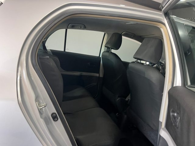 TOYOTA Yaris usata, con ESP