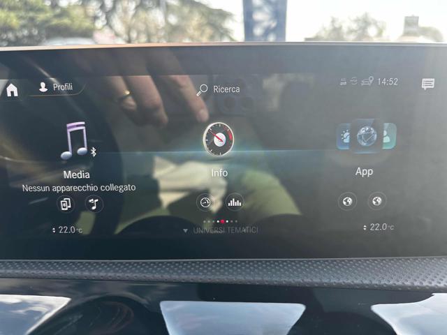 MERCEDES-BENZ CLA 180 usata, con Specchietti laterali elettrici