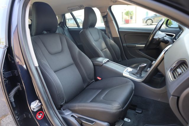 VOLVO V60 usata 119