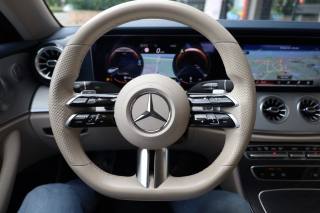 MERCEDES-BENZ E 220 usata, con MP3