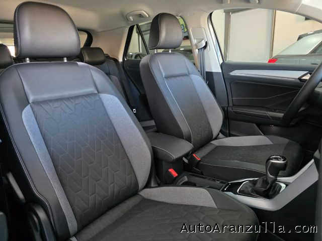 VOLKSWAGEN T-Roc usata, con Park Distance Control