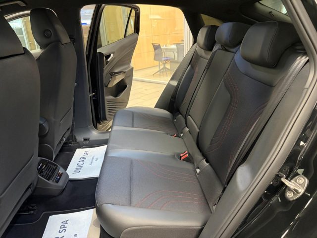 VOLKSWAGEN ID.5 usata, con Touch screen