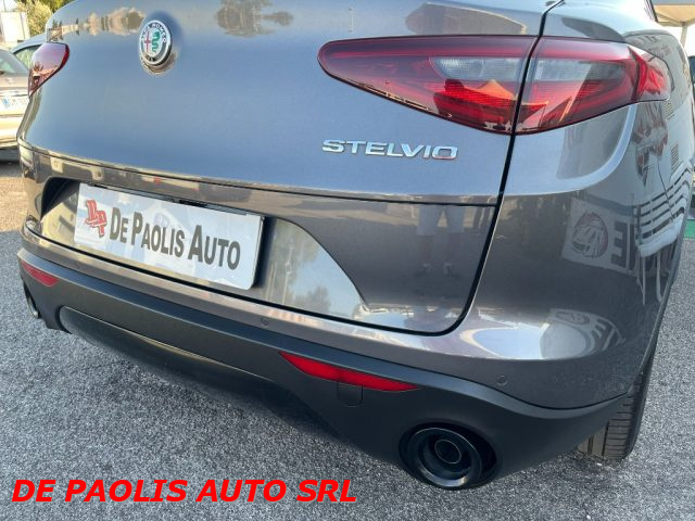 ALFA ROMEO Stelvio usata, con Sedili sportivi