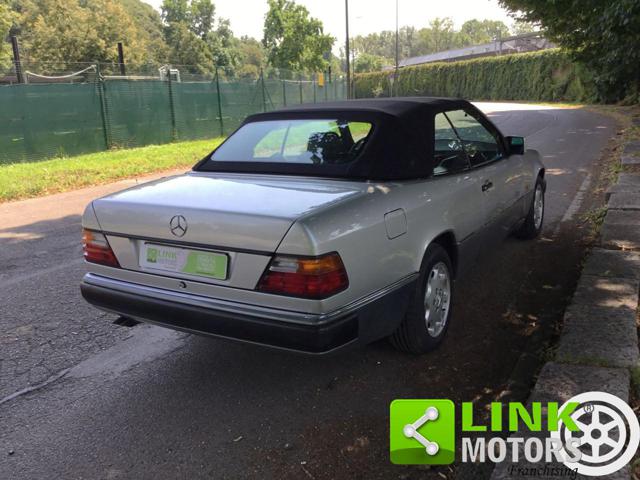MERCEDES-BENZ 300 usata, con Airbag Passeggero