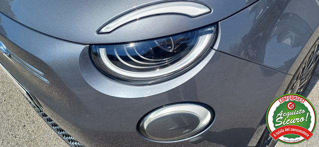 FIAT 500e usata, con Interni in pelle