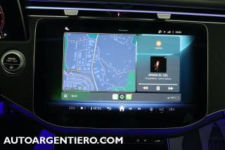 MERCEDES-BENZ E 220 usata, con Fari LED