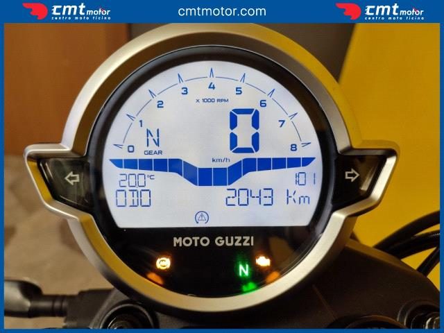 MOTO GUZZI V7 usata 4