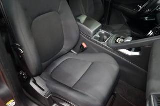 JAGUAR E-Pace usata, con Bluetooth