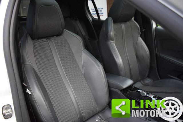 PEUGEOT 208 usata, con Sedile passeggero ribaltabile