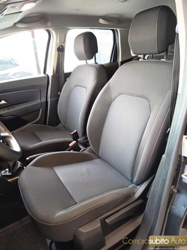 DACIA Duster usata, con Telecamera per parcheggio assistito