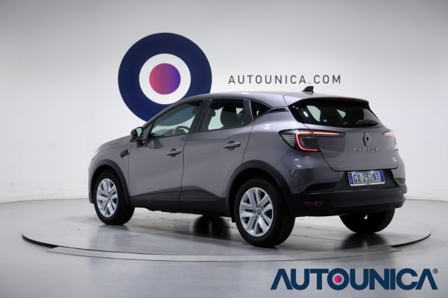RENAULT Captur usata, con Touch screen