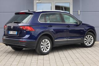 VOLKSWAGEN Tiguan usata, con Airbag laterali