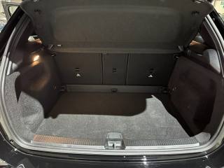 MERCEDES-BENZ B 200 usata, con Sedili riscaldati