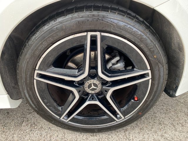 MERCEDES-BENZ A 180 usata, con Fendinebbia