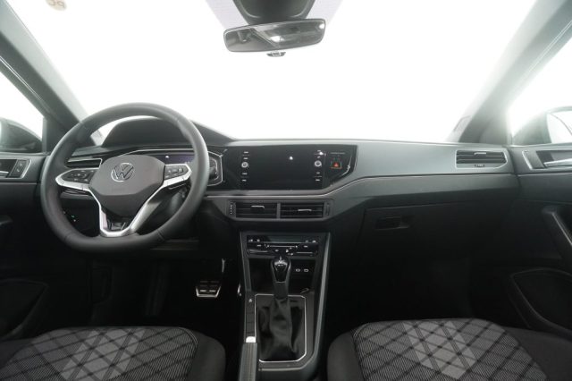 VOLKSWAGEN Taigo usata 4