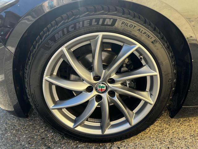 ALFA ROMEO Giulia usata, con Servosterzo