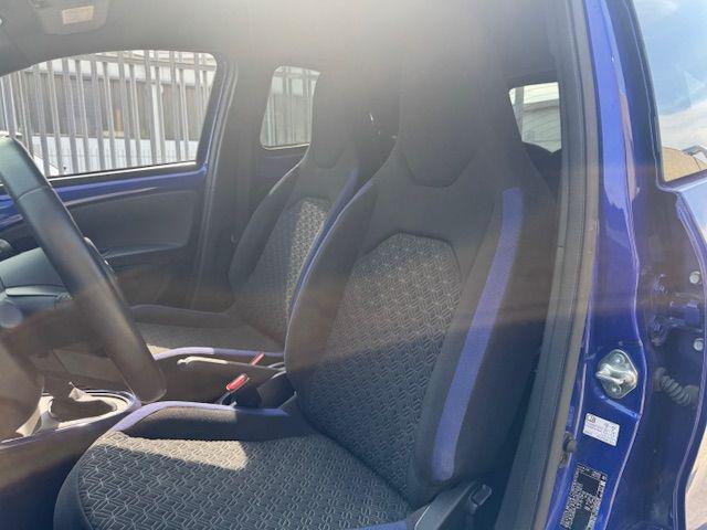 TOYOTA Aygo X usata, con Climatizzatore