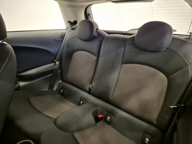 MINI Cooper D usata, con Fendinebbia