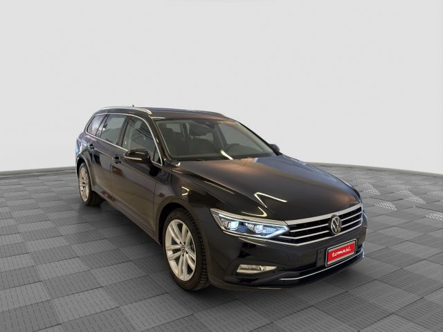 VOLKSWAGEN Passat usata 6