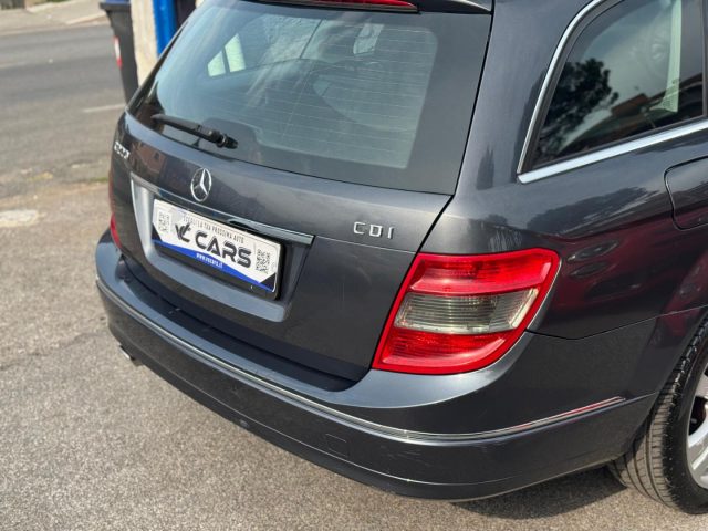 MERCEDES-BENZ C 220 usata, con Boardcomputer