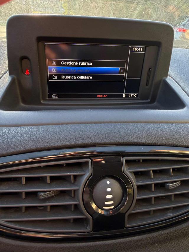 RENAULT Clio usata, con Servosterzo