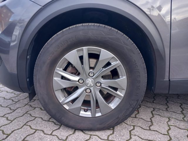 PEUGEOT 2008 usata, con Climatizzatore