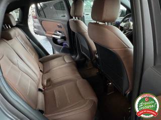 MERCEDES-BENZ GLA 200 usata, con Climatizzatore
