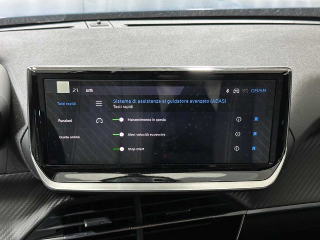PEUGEOT 2008 usata, con Sensore di luce